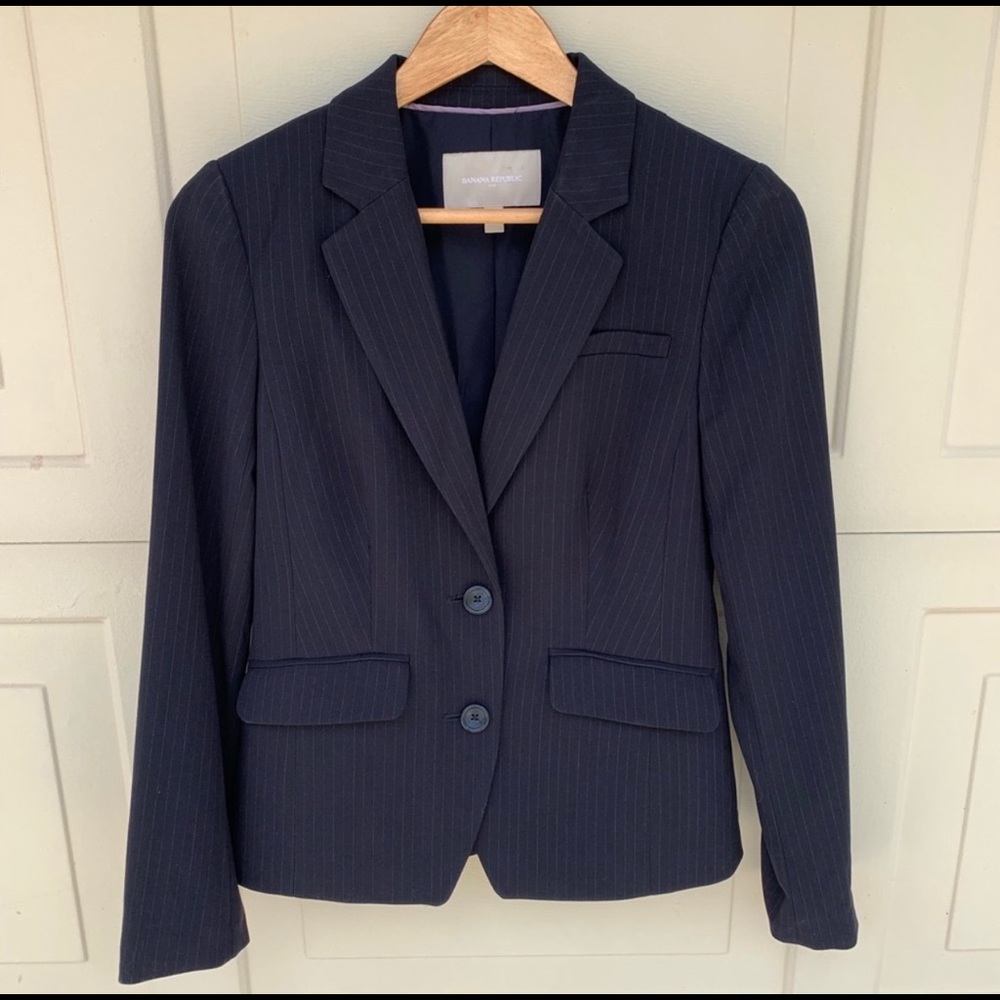 Banana republic pinstripe blazer women’s size 4